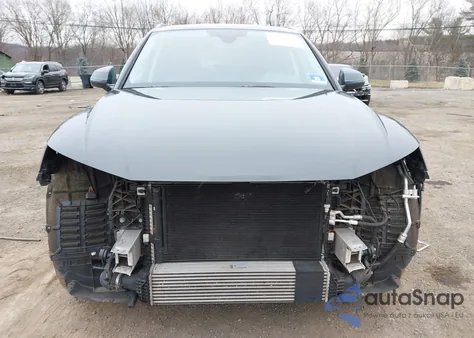 2018 Audi Q5 2.0T Premium/2.0T Tech Premium из США, поврежденный, VIN WA1BNAFY4J2029353